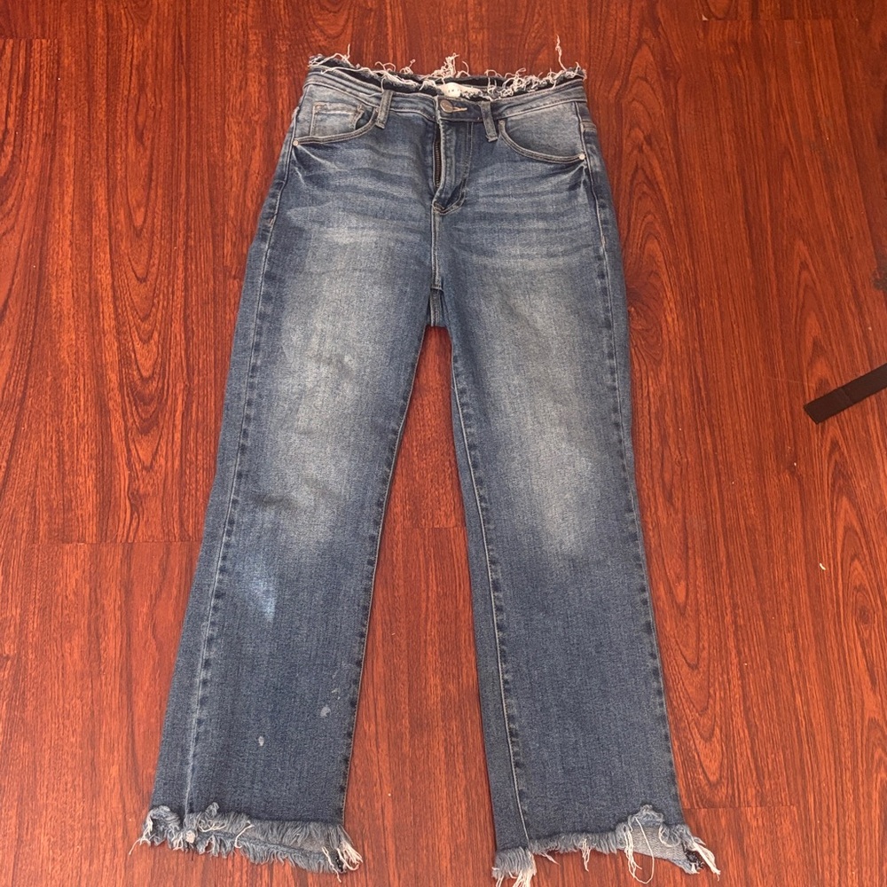 Classic Frayed Hem Straight Leg Jeans
